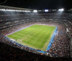 世界杯2026-绝杀瞬间点燃基多高原！厄瓜多尔2-1力克智利，德布劳内领衔比利时大胜锁定出线